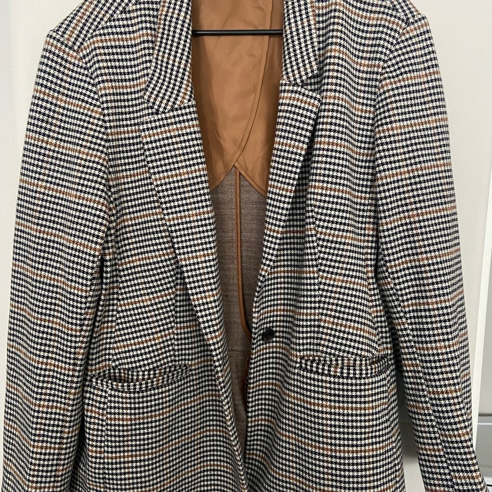 Oversized Blazer.